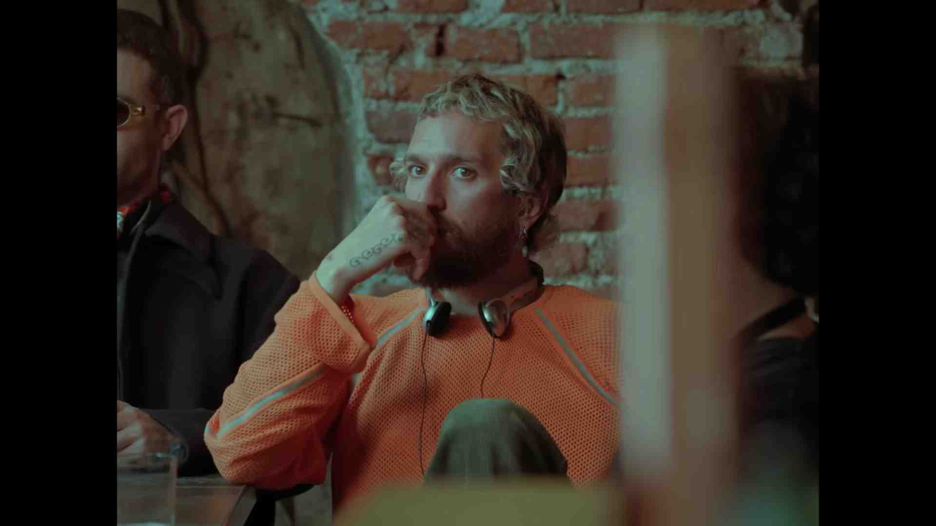 Il beat di Venerus, uno dei migliori talenti musicali che ora punta al grande pubblico