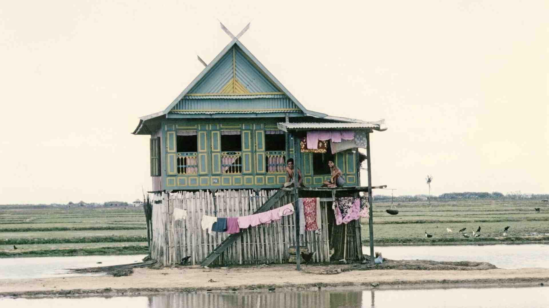 La Biennale di Bologna riflette sulla casa come simbolo di protezione e identità