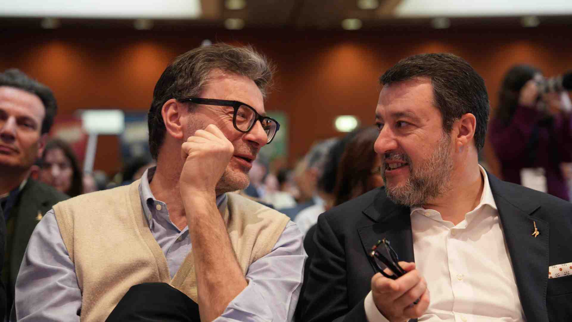 La Lega in versione gialloverde su conti e Ucraina