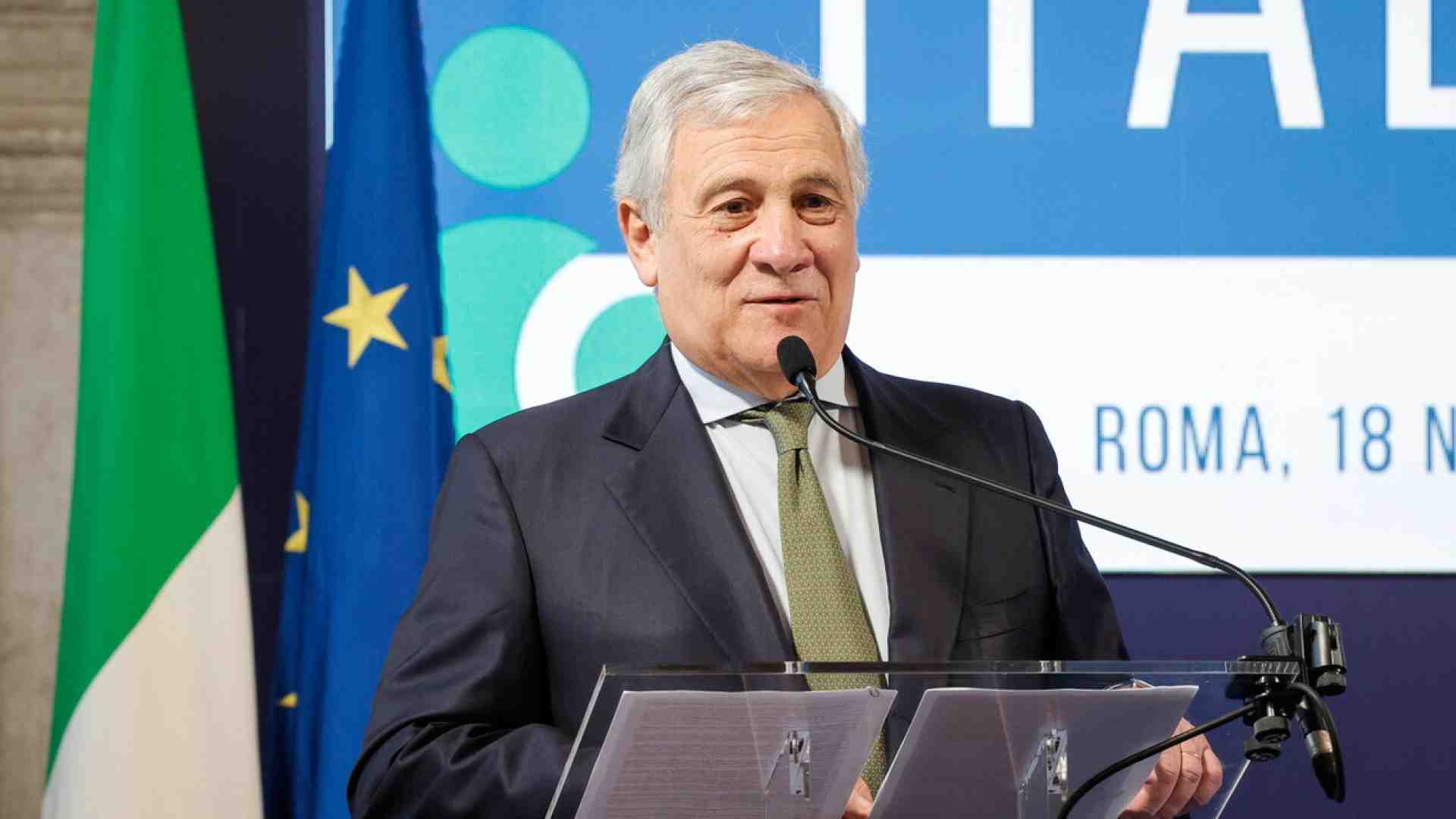Tajani “l’italofono”, nasce la comunità di chi vede la nostra lingua come "ponte"