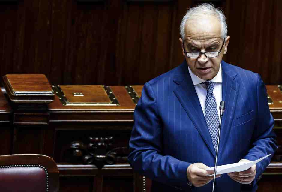 Il Pd riscopre la sicurezza ma a Bologna si oppone alla gara Virtus-Maccabi. La linea Viminale: “Si gioca”