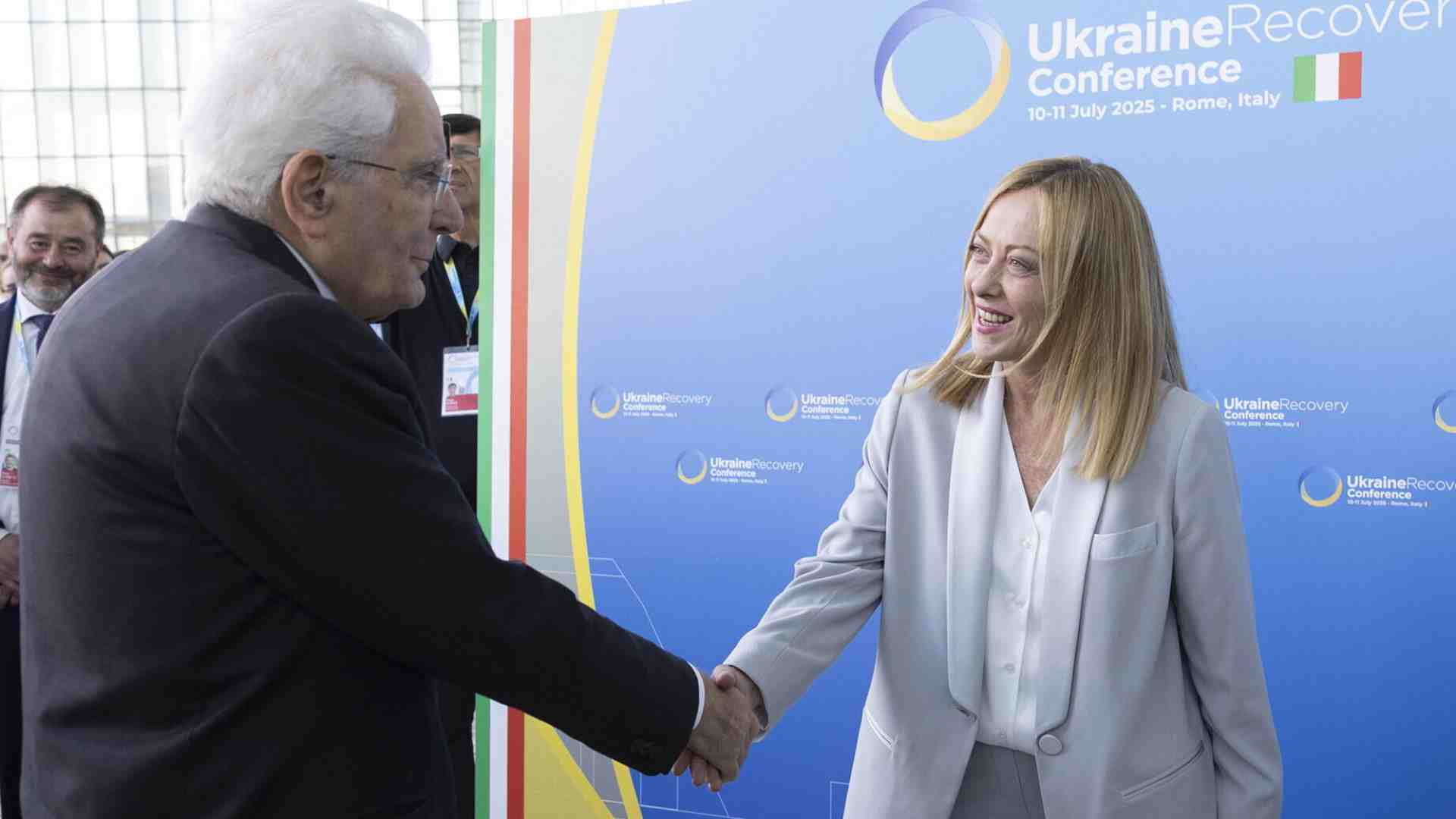 Meloni al Quirinale tra lo sciatto complottismo e l'attivismo maldestro