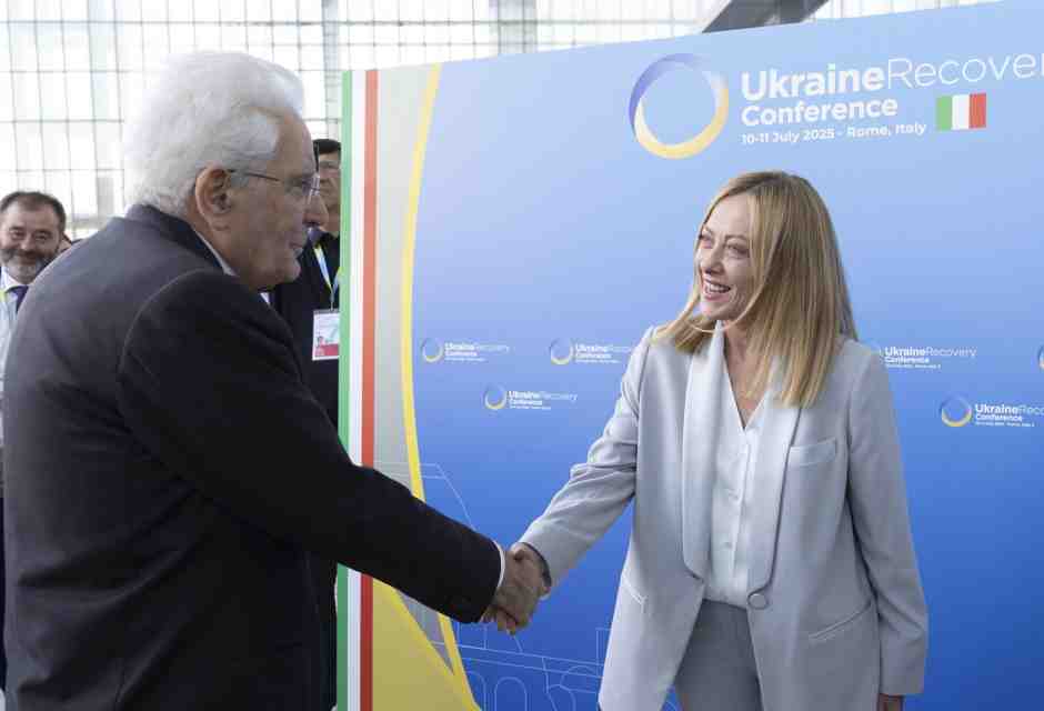 Meloni al Quirinale tra lo sciatto complottismo e l'attivismo maldestro