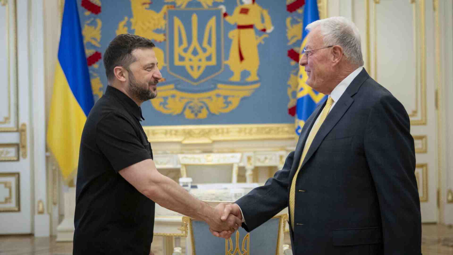 Prima gli ucraini. La missione tormentata del generale Kellogg