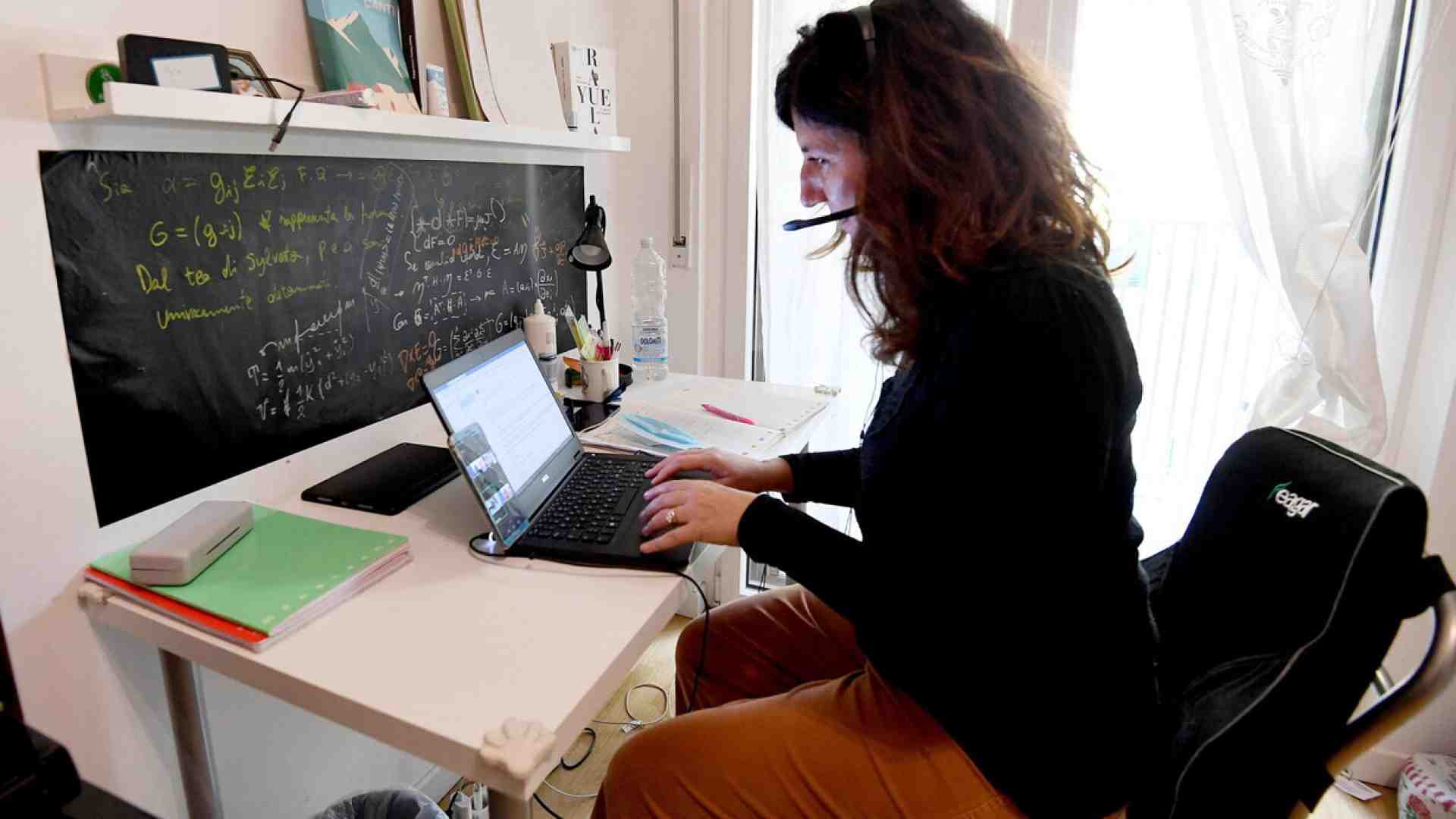 Per Bankitalia lavorare da casa non fa danni. Parla Del Conte