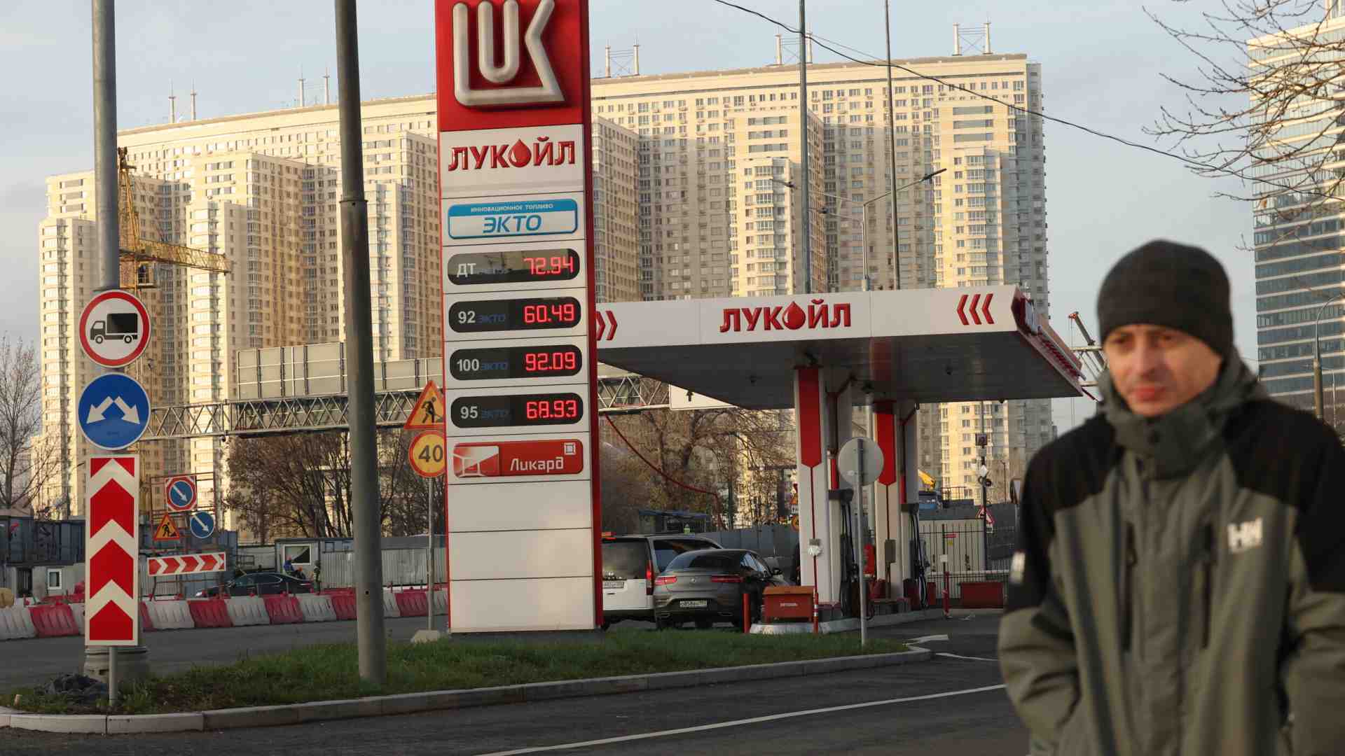 Il maggiore acquirente indiano di petrolio russo ferma le importazioni. Le pressioni di Trump