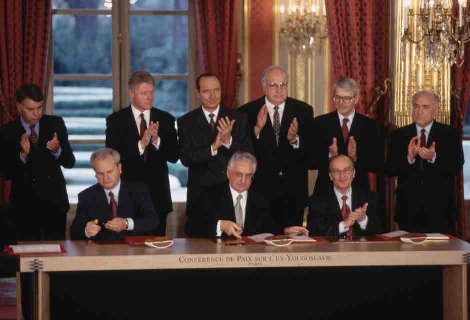 Dagli Accordi di Dayton a un piano sull'Ucraina senza l'Ucraina, trent'anni dopo