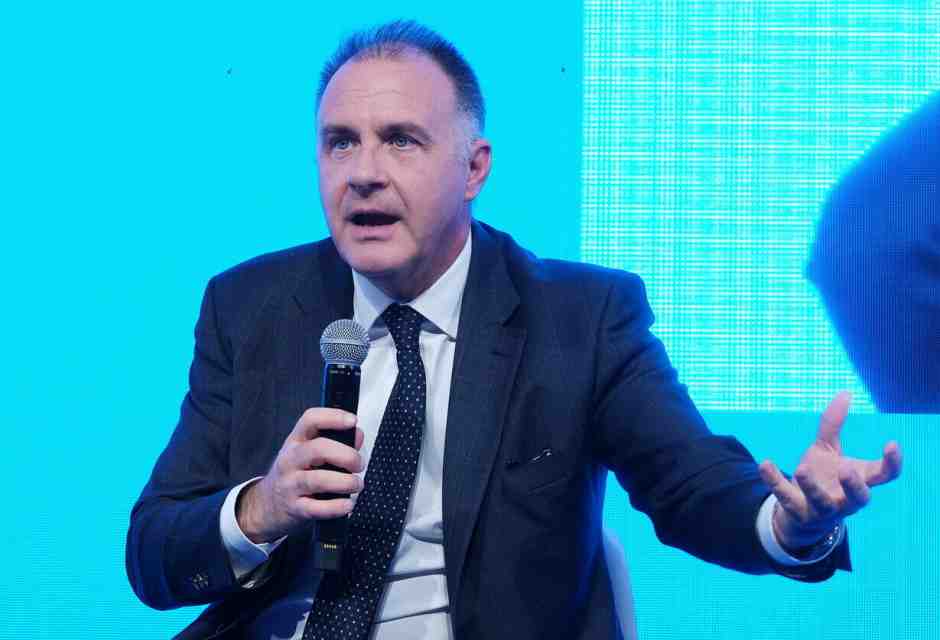 Perché la nomina di un assicuratore (molto gradito a Fdi) nella Piccola impresa apre un doppio problema