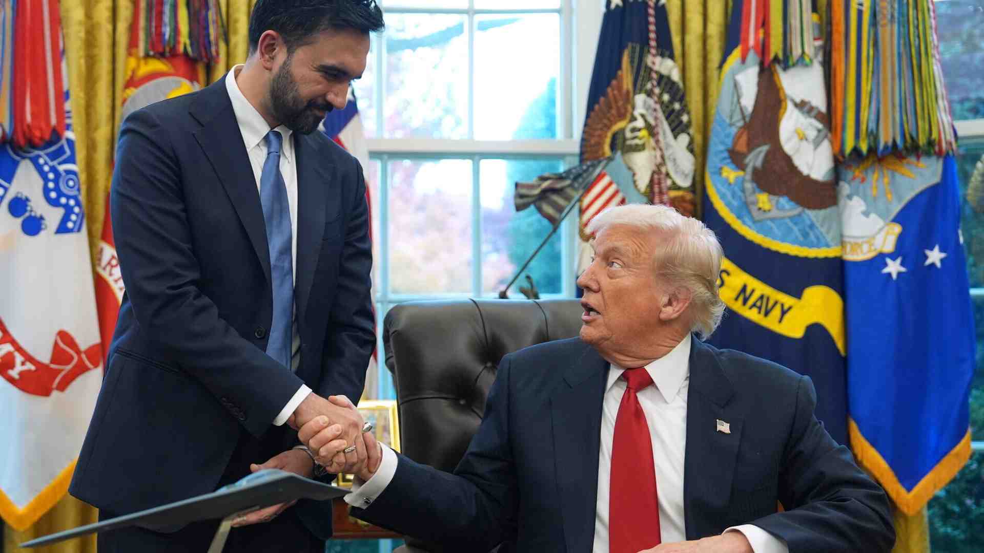 Trump vs Mamdani, la stanza dei (tre) bottoni