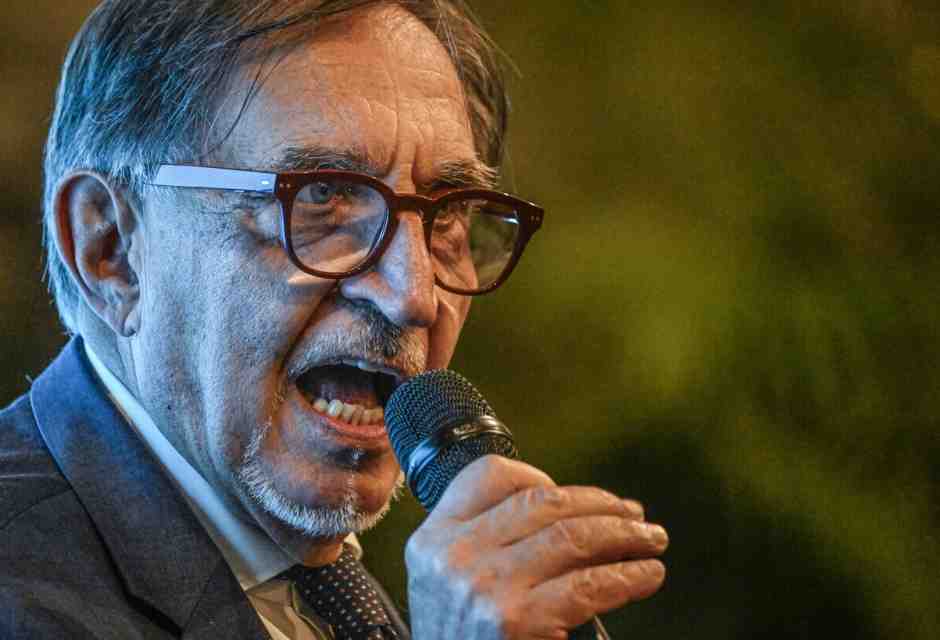 La Russa: "Meglio se Garofani lascia l'incarico al Consiglio supremo di Difesa"