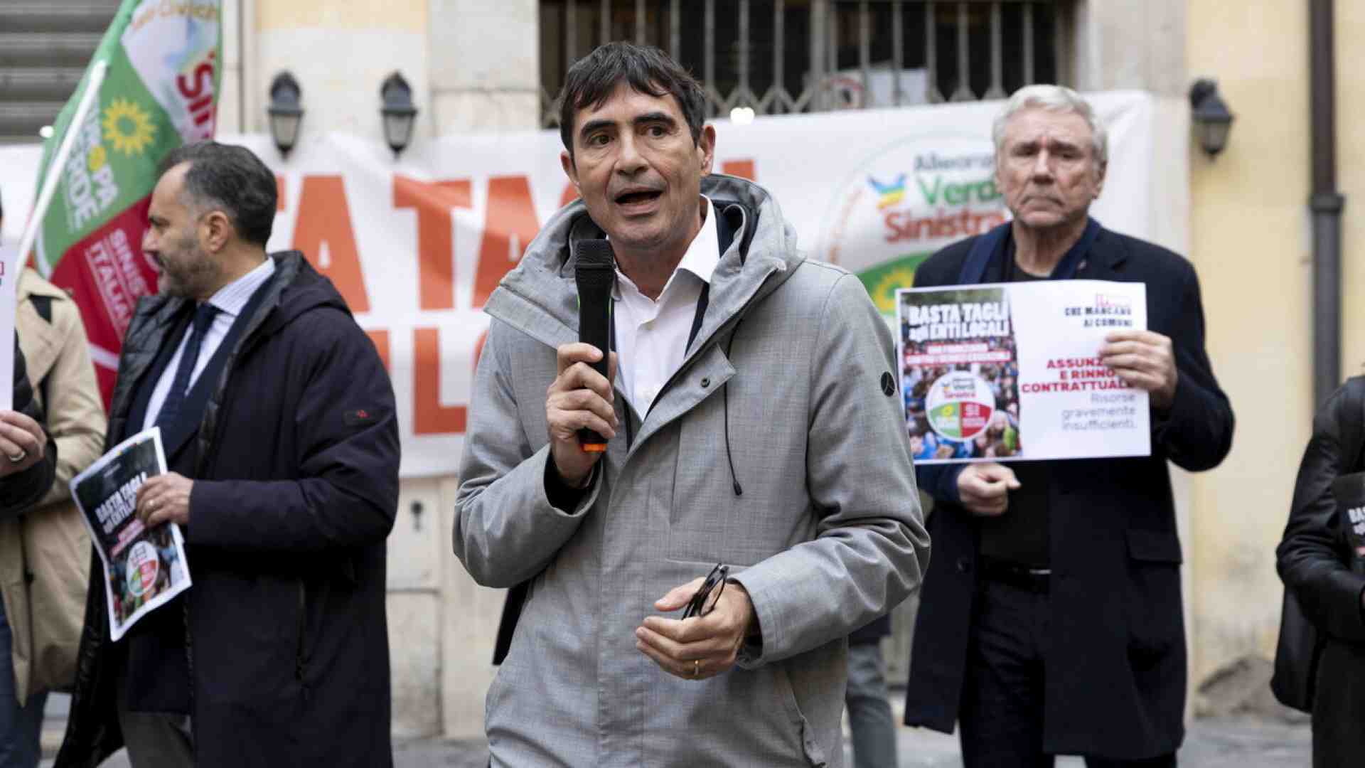 Fratoianni vede il bicchiere di Avs mezzo pieno, nonostante il caso Vendola