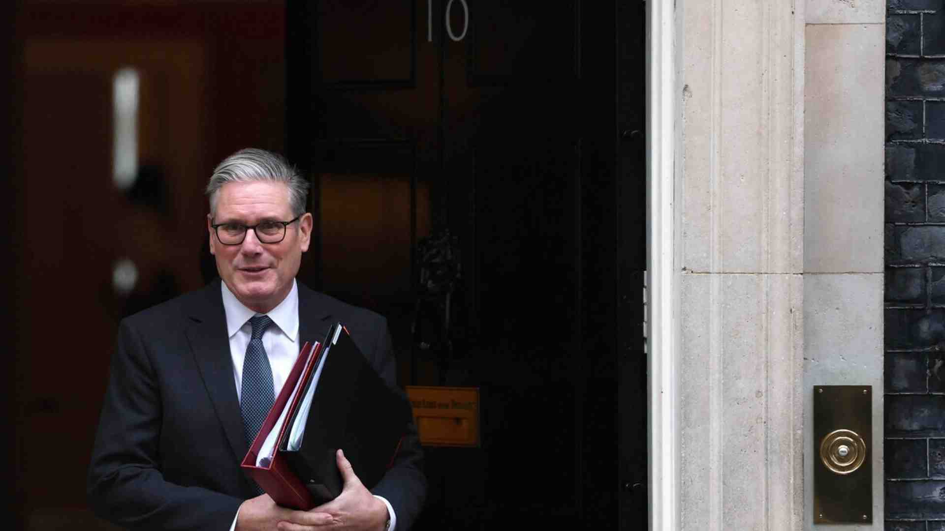 Londra annuncia oggi la manovra "rischiatutto" per il governo di Starmer