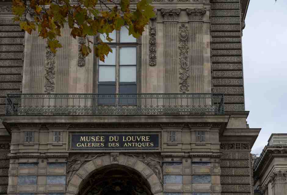 I rischi sul balcone del Louvre erano già stati segnalati nel 2018