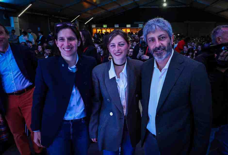 Come i cacicchi hanno salvato il Pd dai flop dei giovani di Schlein, che dovevano rottamare i cacicchi