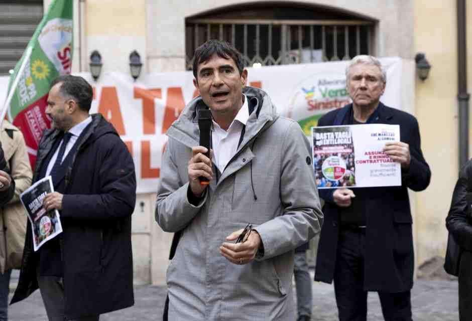 Fratoianni vede il bicchiere di Avs mezzo pieno, nonostante il caso Vendola