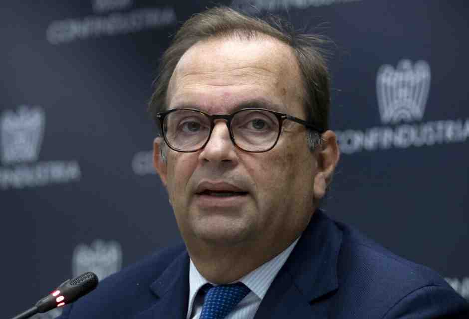 L'affondo di Confindustria al governo sull'energia: "Manca il coraggio. Preoccupati per le nostre imprese"
