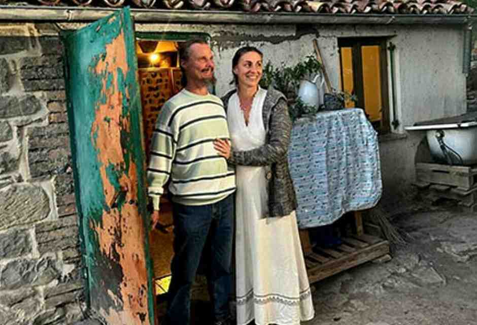 Lo stile di vita della famiglia nel bosco è un esempio di resistenza alle ideologie dominanti