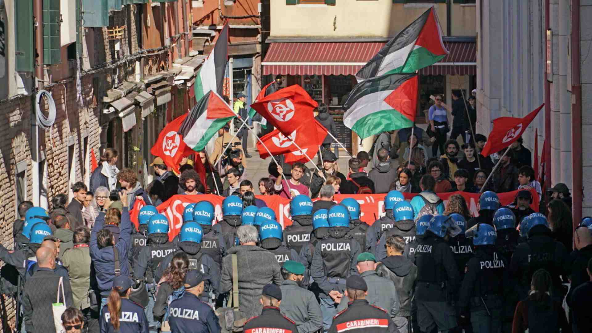 L'imperialismo dell'Imbecillità