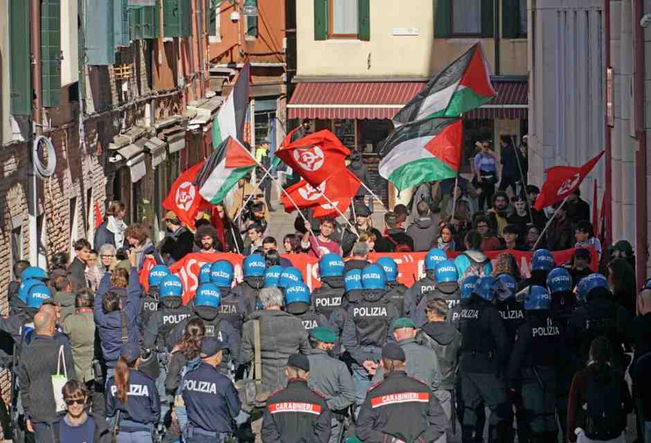 L'imperialismo dell'Imbecillità