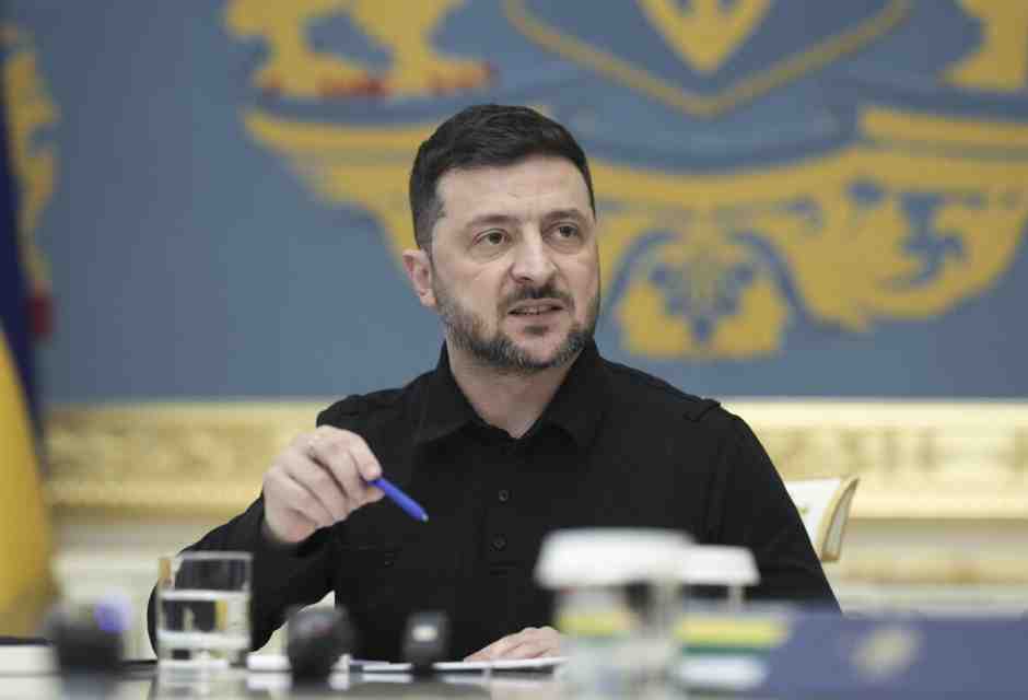 Se perdiamo l’unità tra di noi, rischiamo di perdere tutto, dice Zelensky