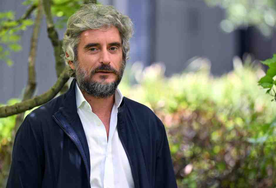 Meloni, Renzi, e la satira in Italia. Parla Federico Palmaroli