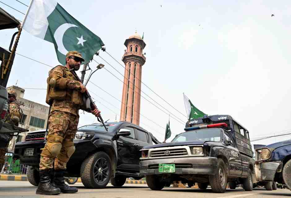 Fra alleanze e uomini forti, il Pakistan sta fregando di nuovo tutti