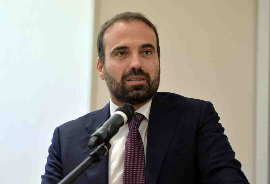 Marattin lancia l’assemblea dei libdem con Calenda: “Inizia il percorso verso un solo partito”