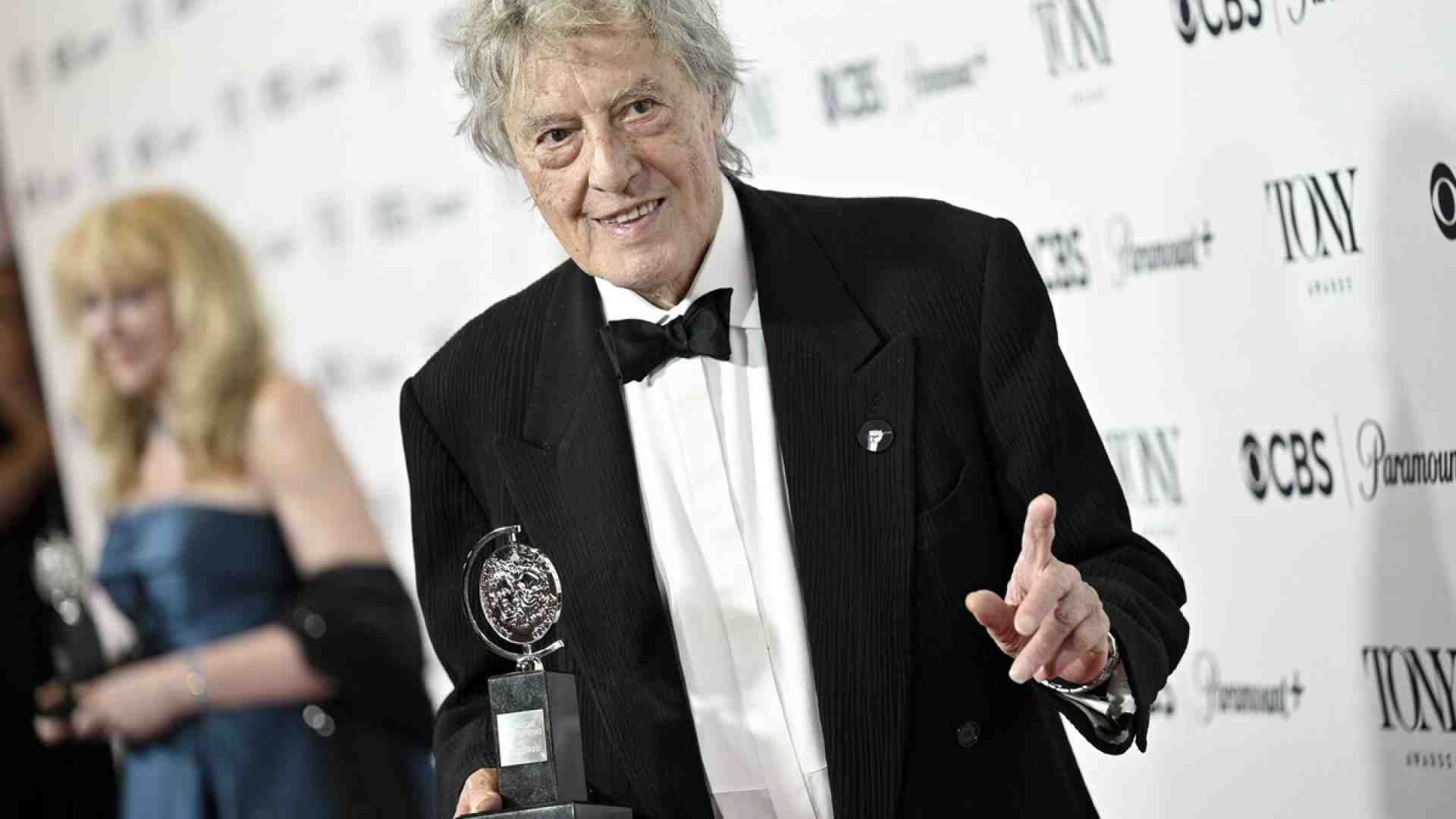 Vita, opere e avventure di Tom Stoppard, l'ebreo cecoslovacco che diventò il re della commedia inglese