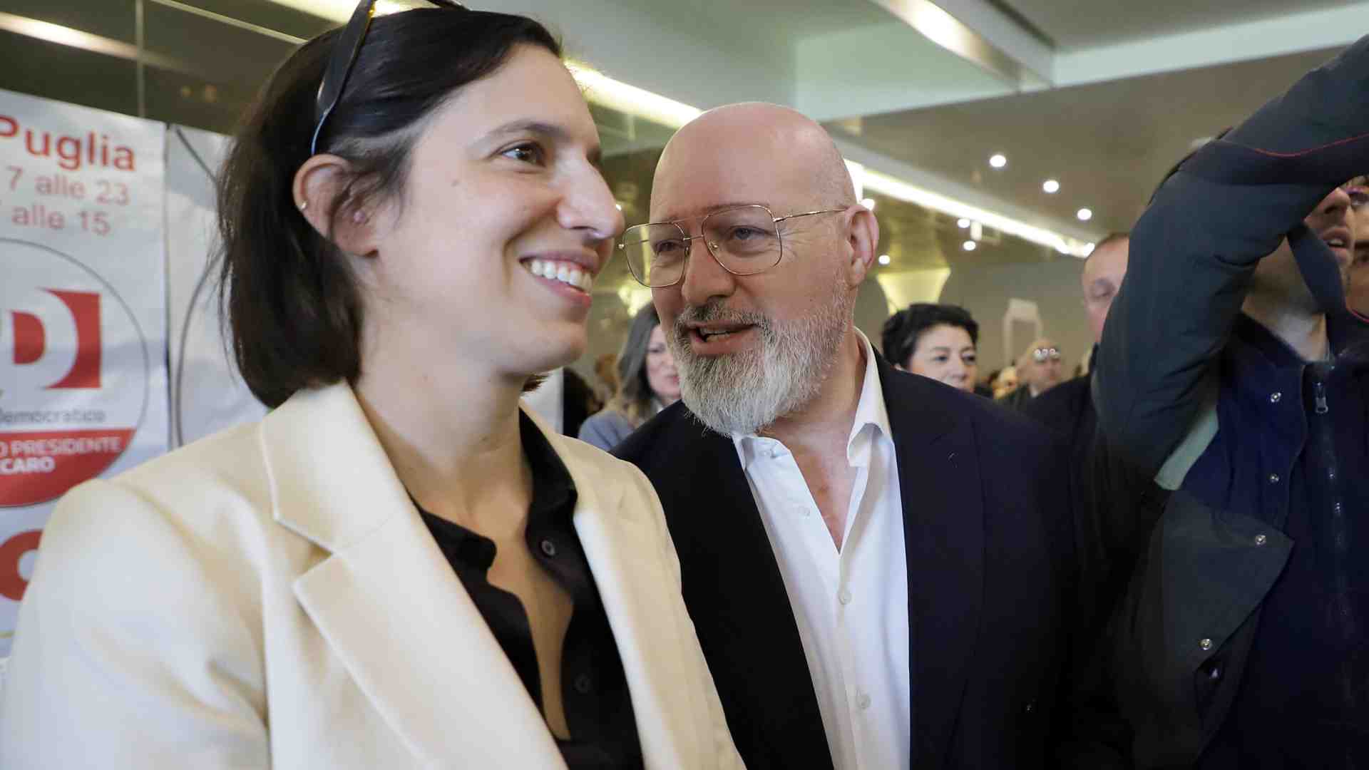 Bonaccini contrariato, Conte pronto alle mani libere. Schlein che fa?