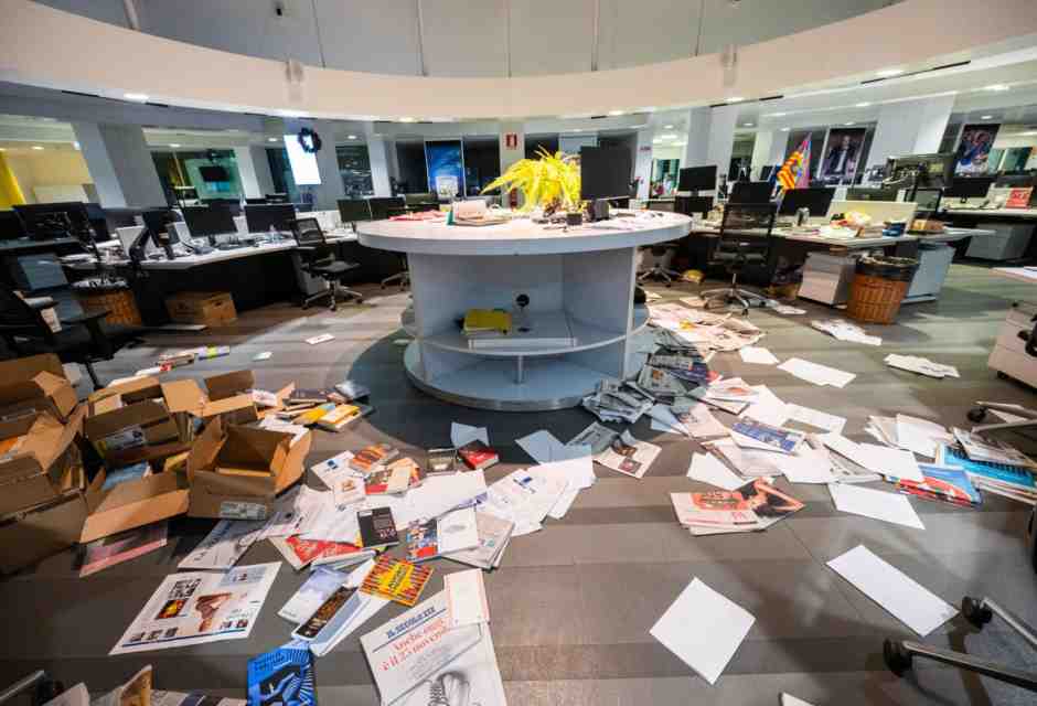 I ragazzi che hanno assaltato la Stampa sembrano usciti da un museo