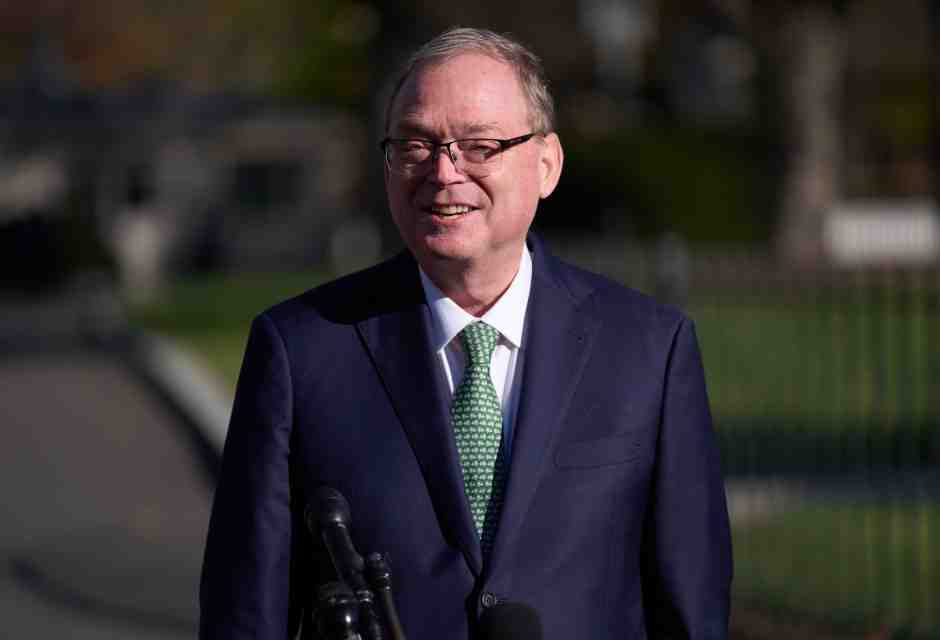 Chi è Kevin Hassett, il favorito di Trump che può cambiare gli equilibri della Fed