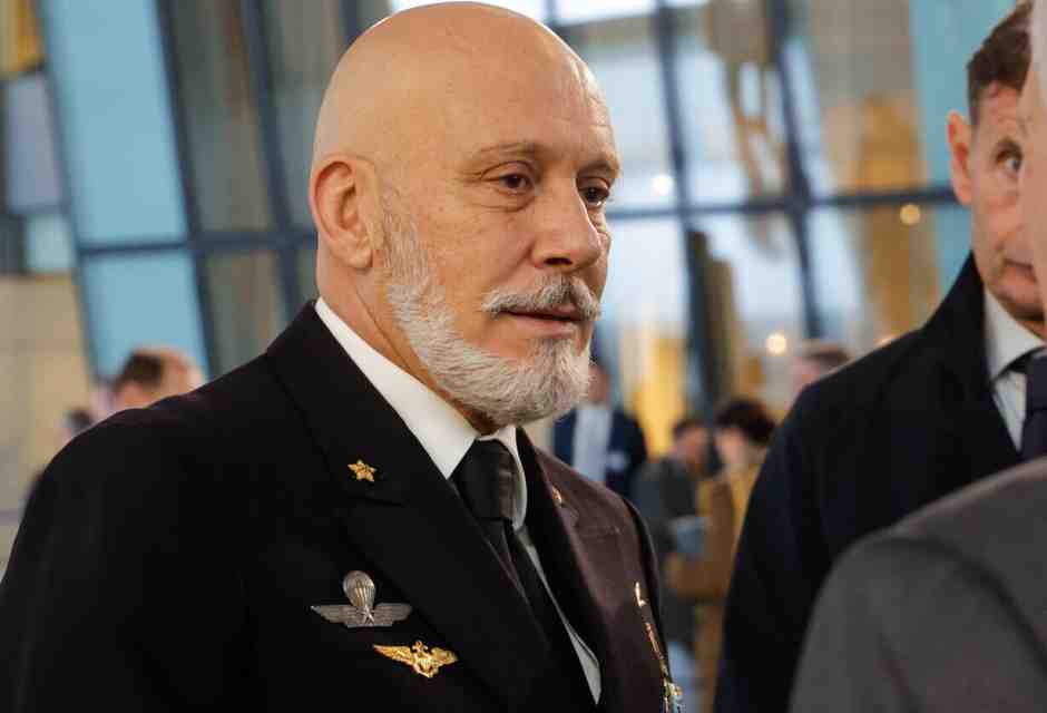 Cavo Dragone ribadisce: "La Nato è un'alleanza difensiva”. Cosa ha detto davvero l'ammiraglio al Financial Times