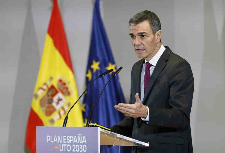 Sánchez resiste agli scandali e rilancia il patto con Junts, ma per ora senza successo