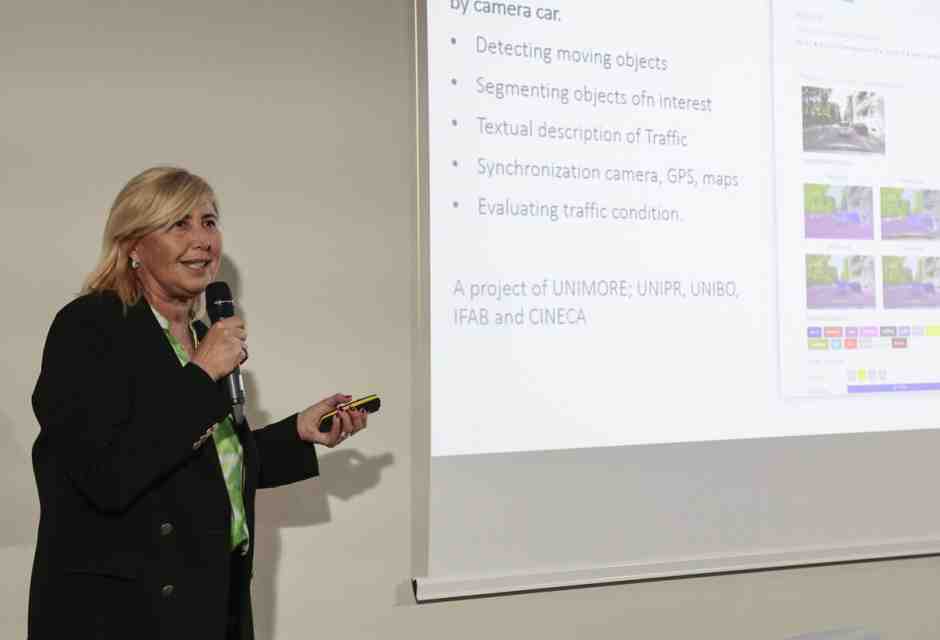 C'è chi dice sì ai militari. Altro che Bologna, sentite la rettrice dell’Unimore: “Noi con più di 600 studenti cadetti”