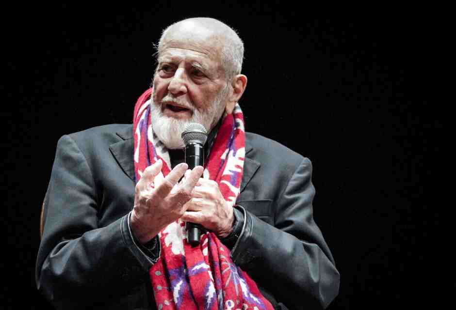 Altro che pensare o ricercare: l’arte di Pistoletto è la celebrazione del fare