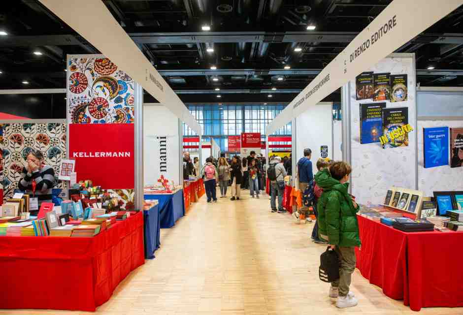 La pessima idea del falò dei libri a Più Libri Più Liberi