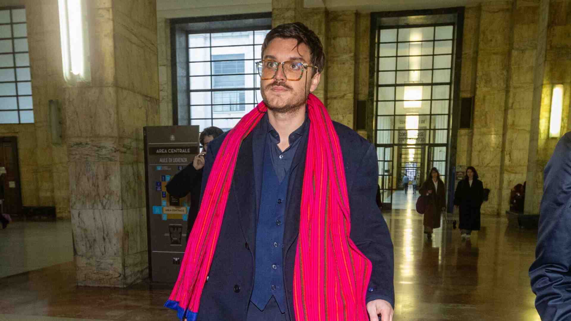 Leonardo Caffo: "Più libri più liberi? Polemica idiota. L'appello? Più fascista dei fascisti"