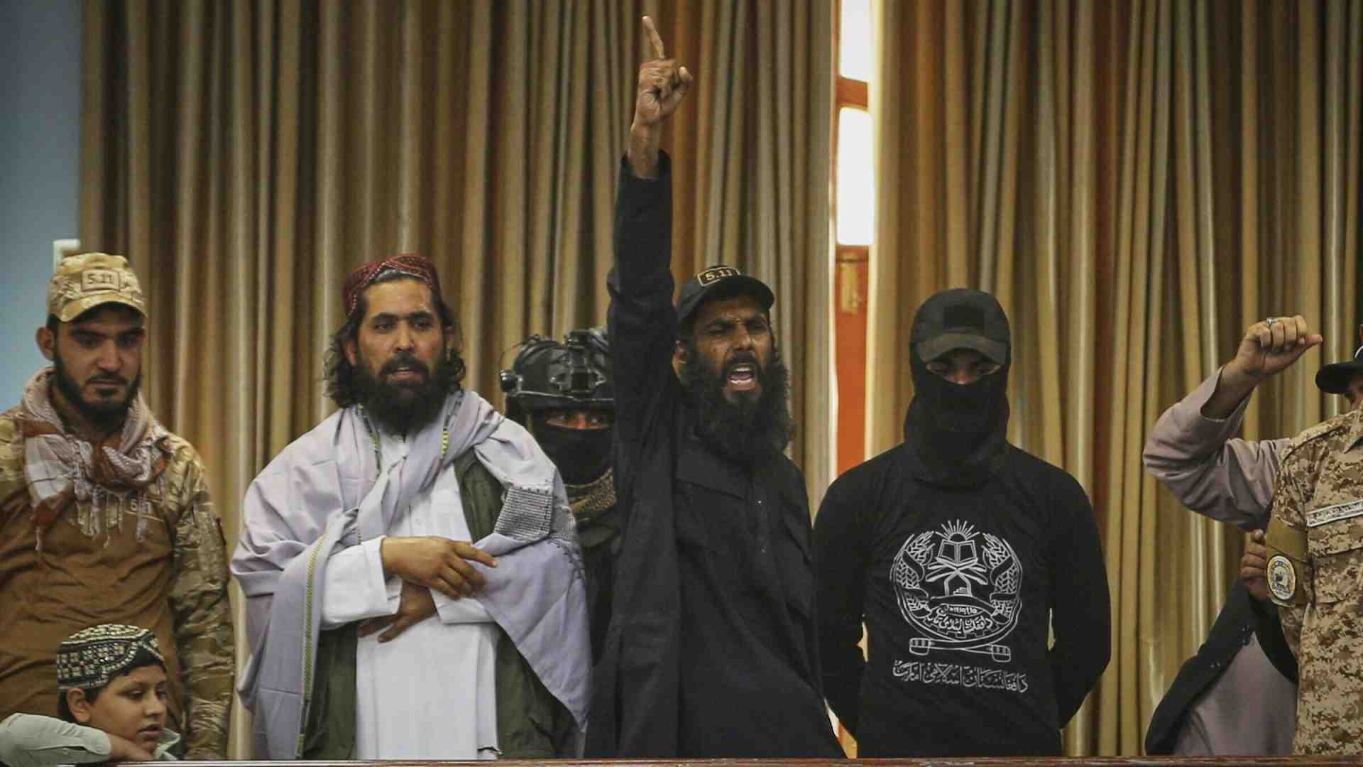 Tra afghani da rimpatriare e affari economici, il regime di Kabul trova le sue sponde