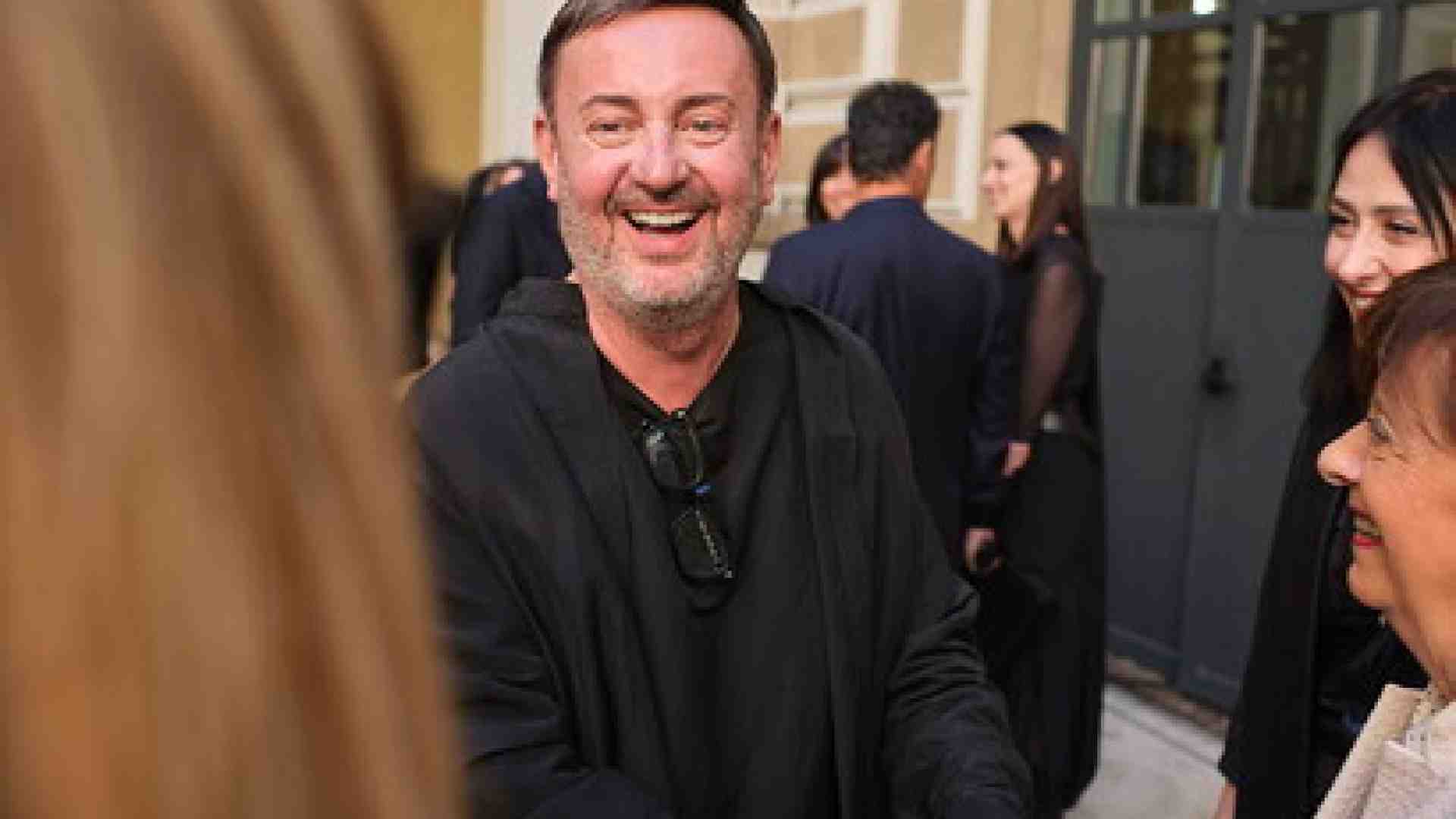 Favorire il ricambio generazionale anche sul fronte creativo nella moda