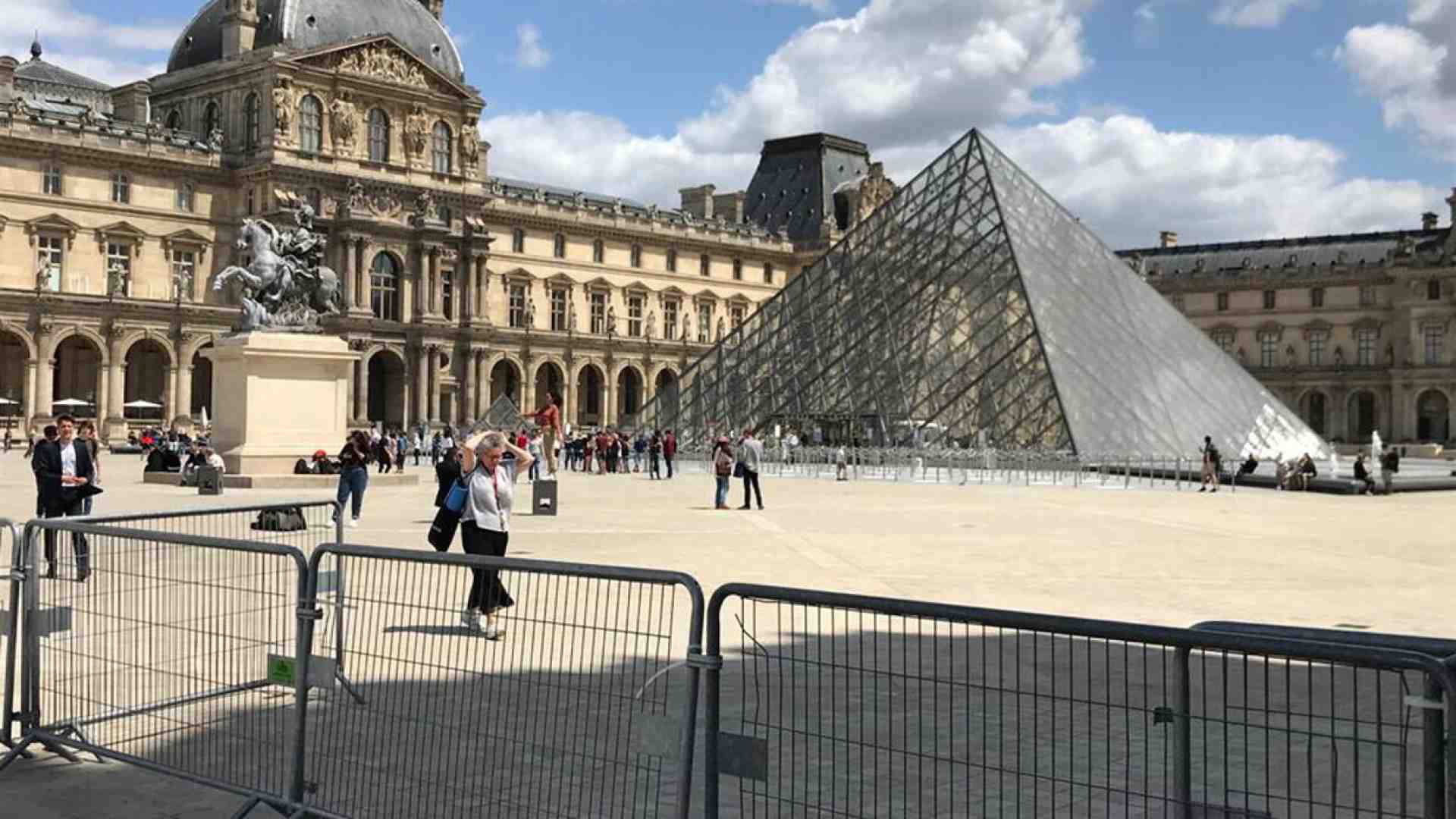 Per il Louvre il 2025 è stato un anno orribile