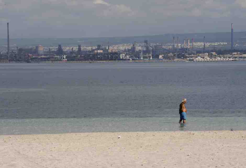 Una sola condizione per un vero rilancio dell'Ilva: la riconversione al forno elettrico