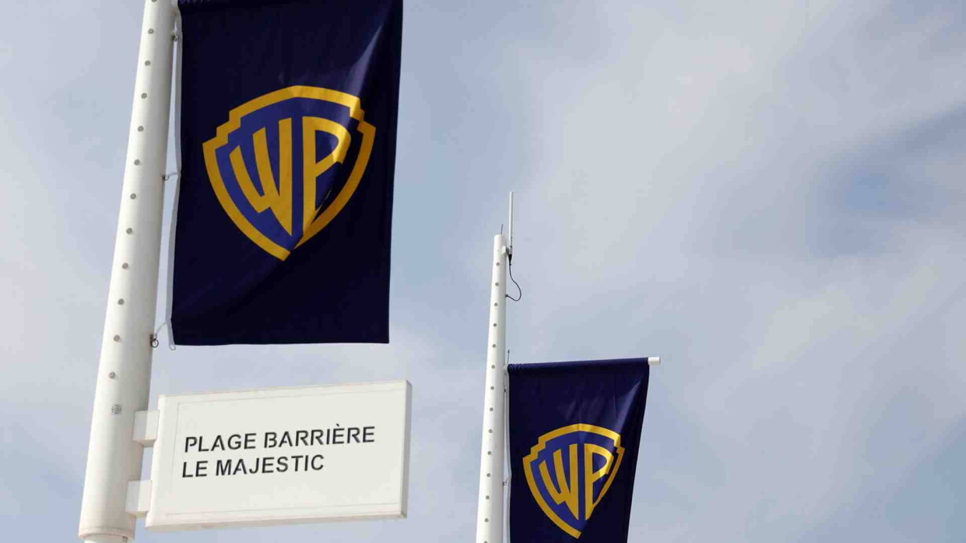 La guerra miliardaria per Warner Bros fra primogeniture, odio e antitrust