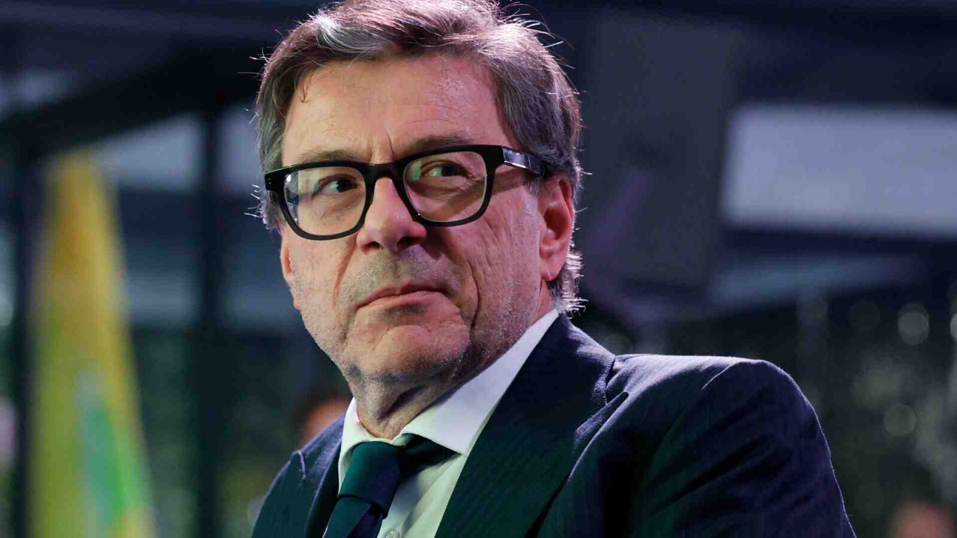 Pace, conti, scommesse e nuove generazioni. Viaggio (e tagliando) nell’agenda di Giorgetti