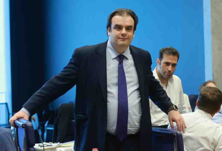 Dalla Trojka alla guida dell’Eurogruppo: Pierrakakis e la rinascita greca