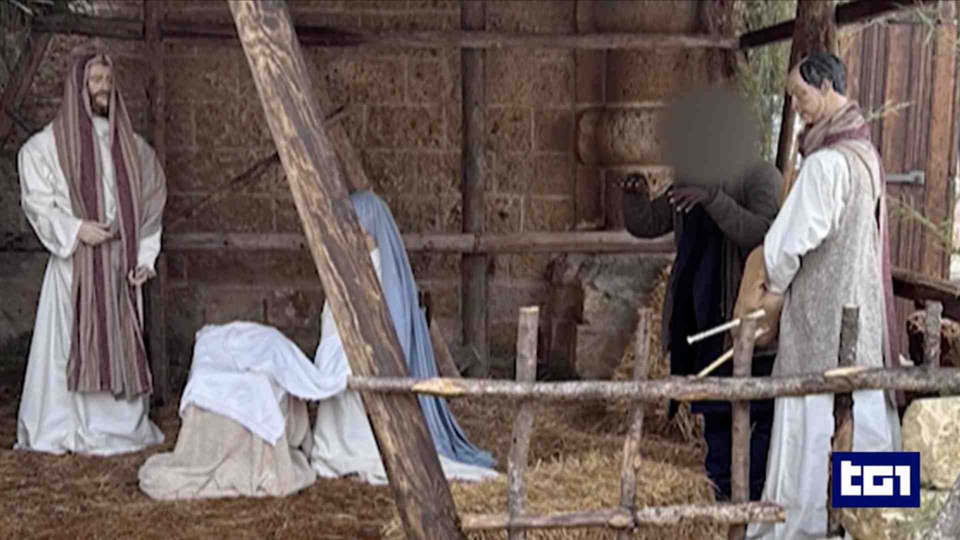 Il presepe natalizio accoglie tutti. Anche un latitante di Galatone