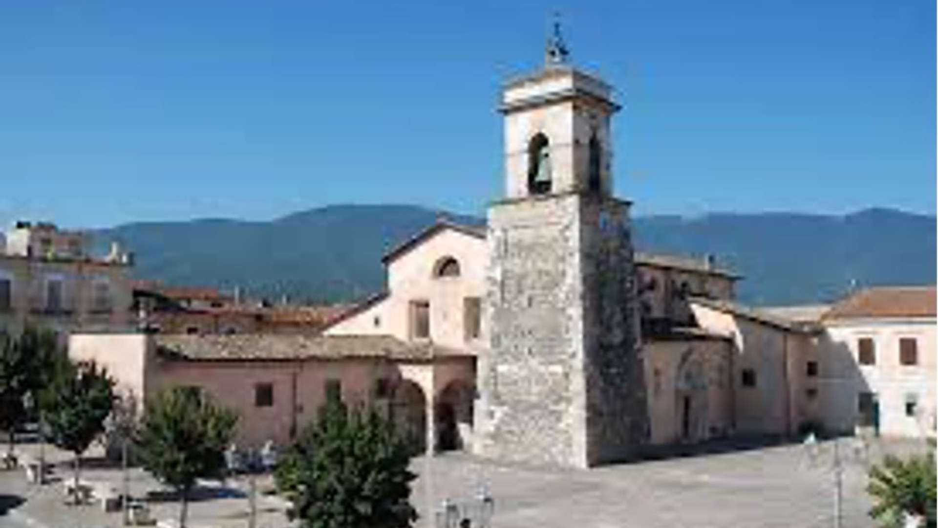 Rimozione dei vecchi binari, il consiglio approva