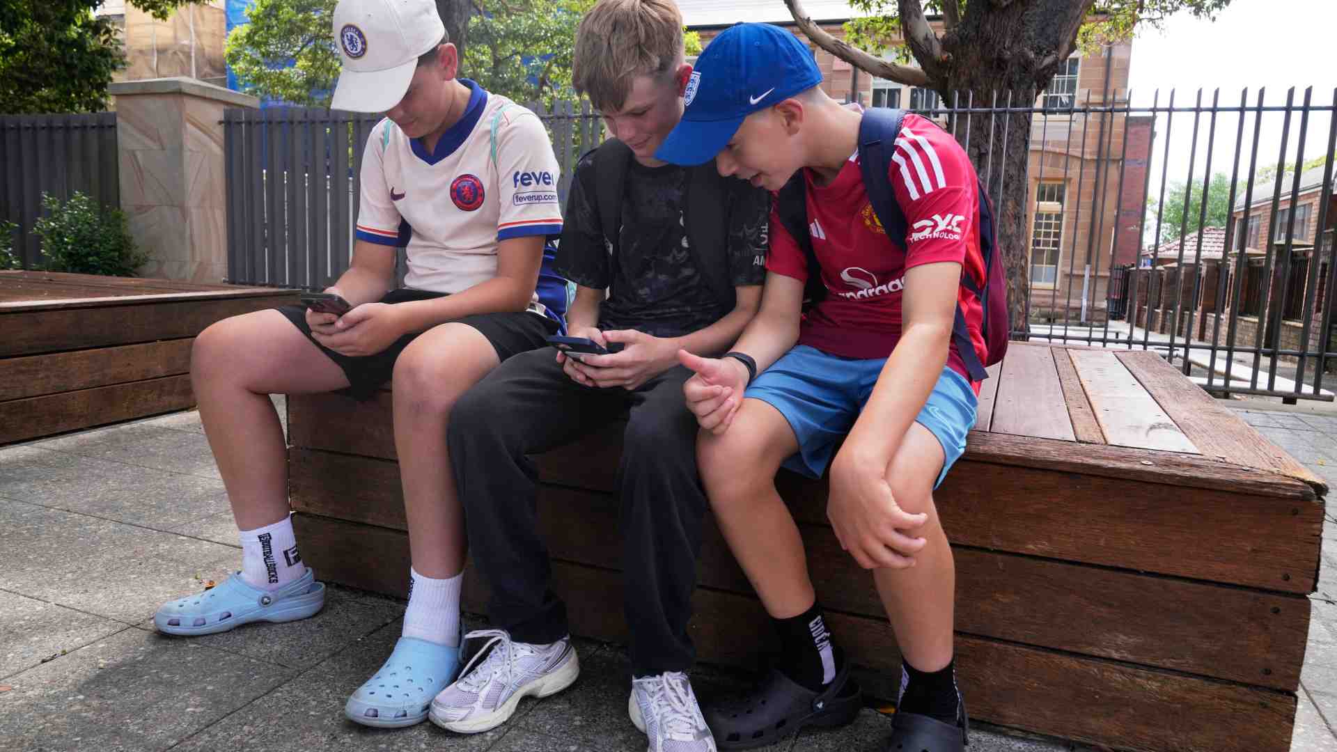 Il social ban australiano? Per la Lega è una misura troppo drastica