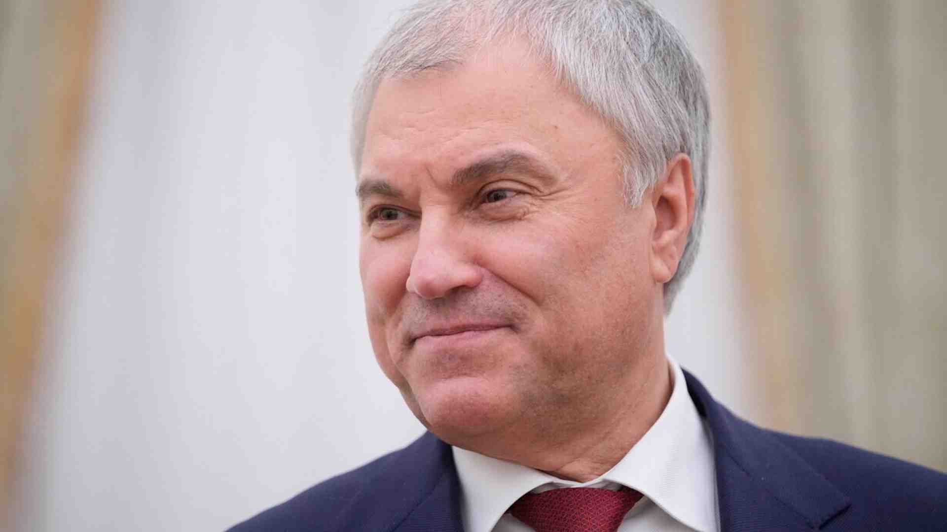 Una notizia di satira sull’AI entra al Cremlino come allarmante verità