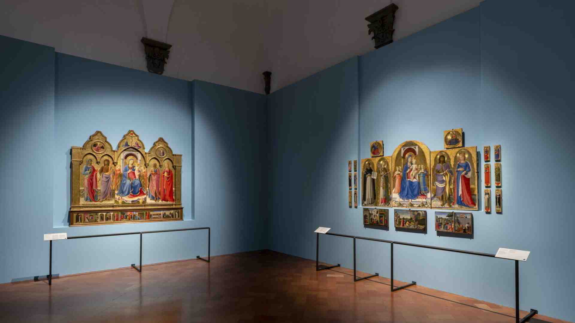 Le ragioni segrete di chi fotografa il Beato Angelico (senza farsi un selfie)