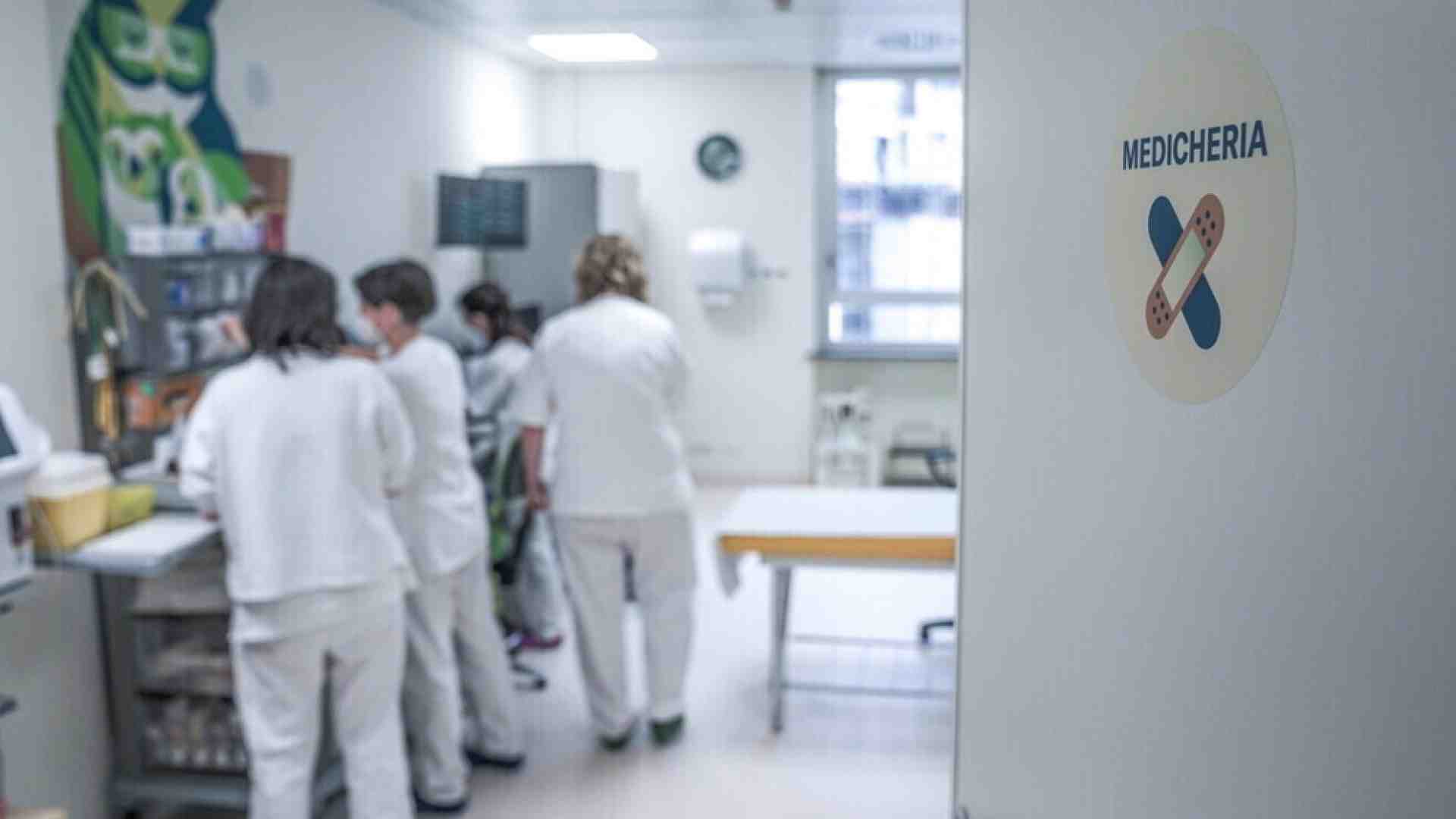 Il paradosso della salute italiana: si vive sempre di più, si spende sempre peggio